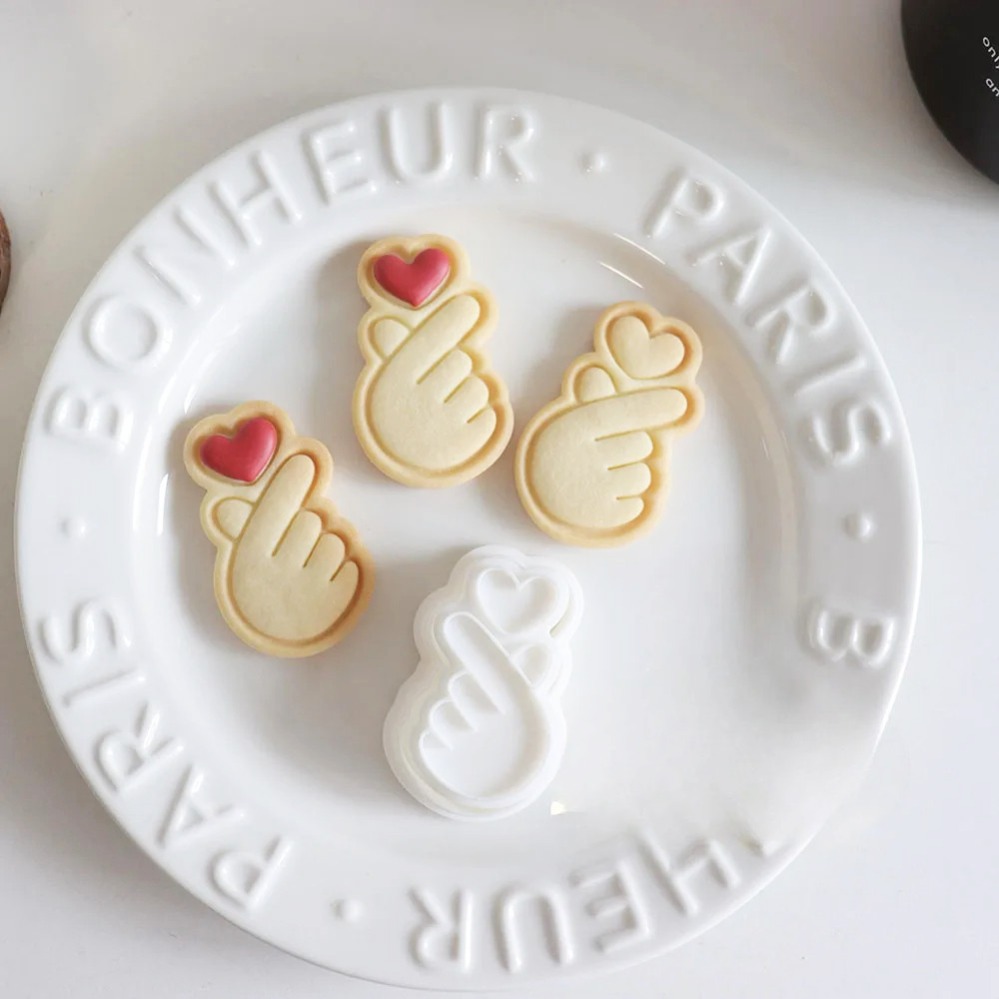 แม่พิมพ์คุกกี้รูปท่าทางแสดงควา - Mini Kitchen Baking บทวิจารณ์และราคา