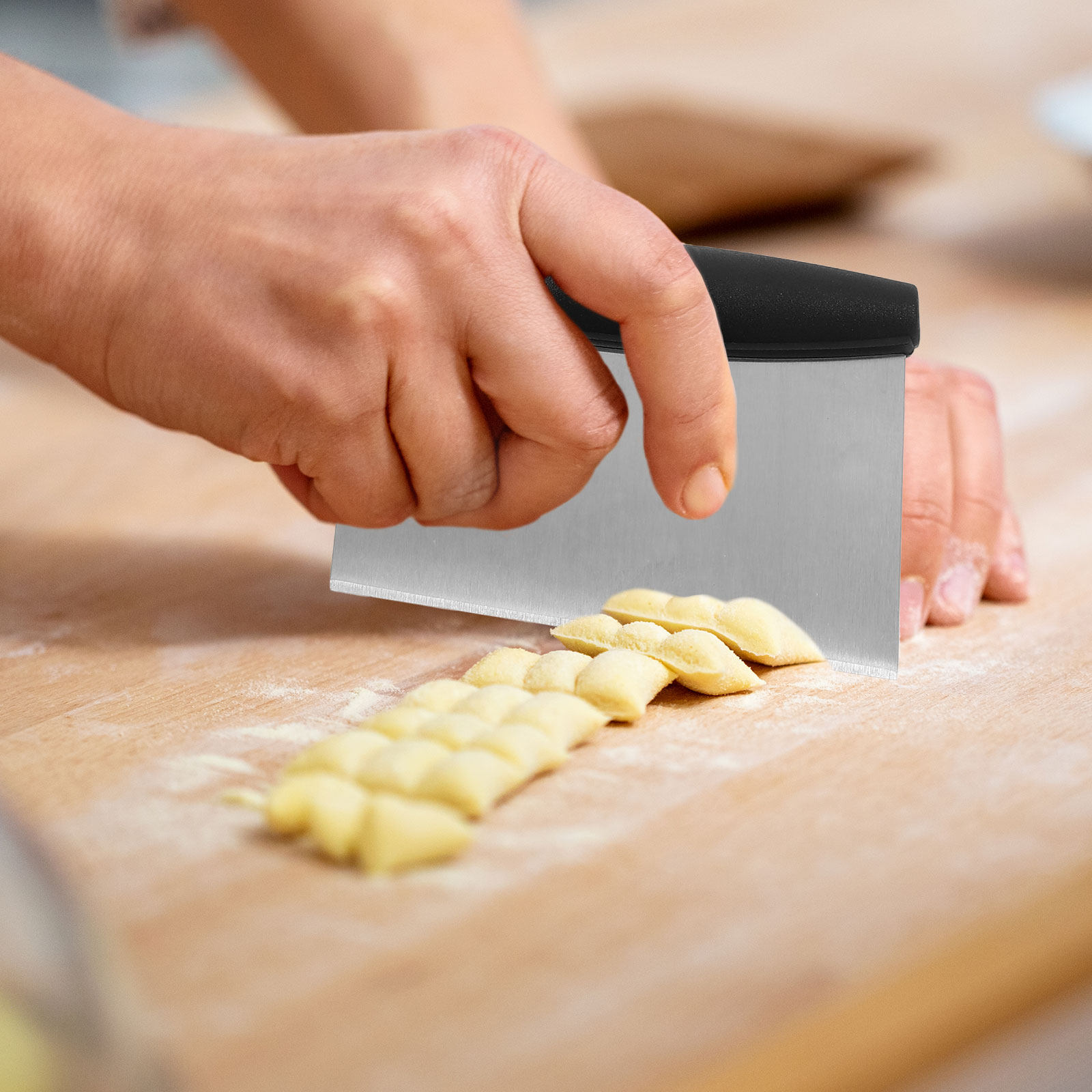 ชุดเครื่องมือตัดแป้งสแตนเลสคุณ - Bench Scraper Dough บทวิจารณ์และราคา